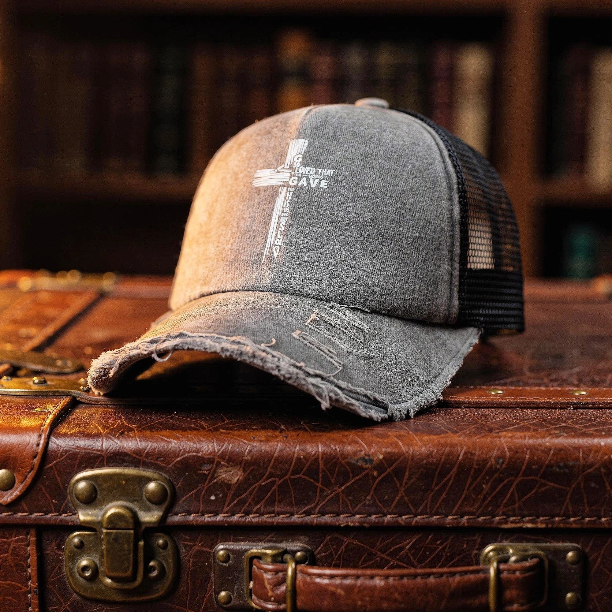 Light pink summer baseball cap made of breathable fabric, featuring a curved brim and adjustable strap, detailed view