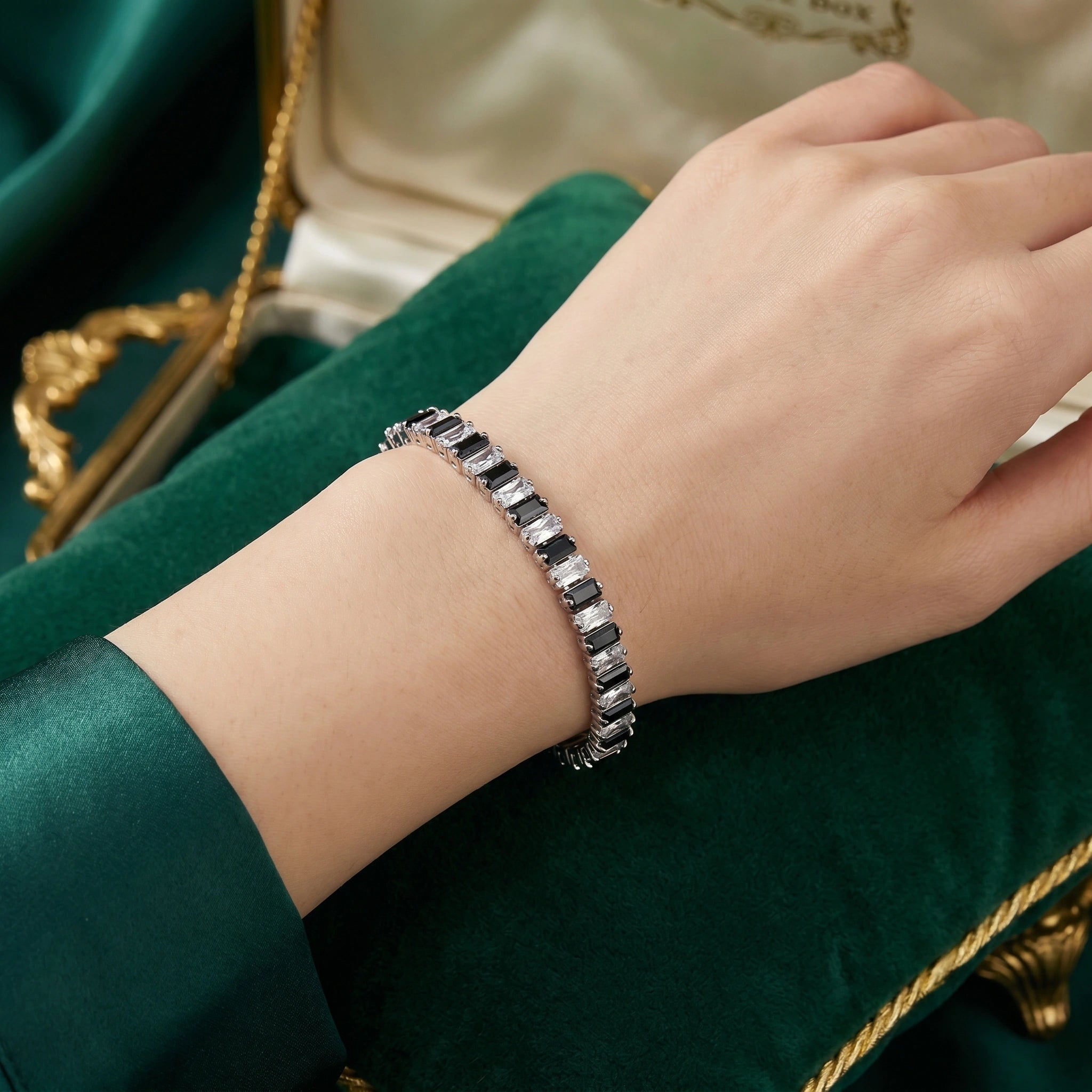Close up view of the Womens Dazzling Jewellery Set showing intricate detailing and shimmering stones against a soft, neutral background.