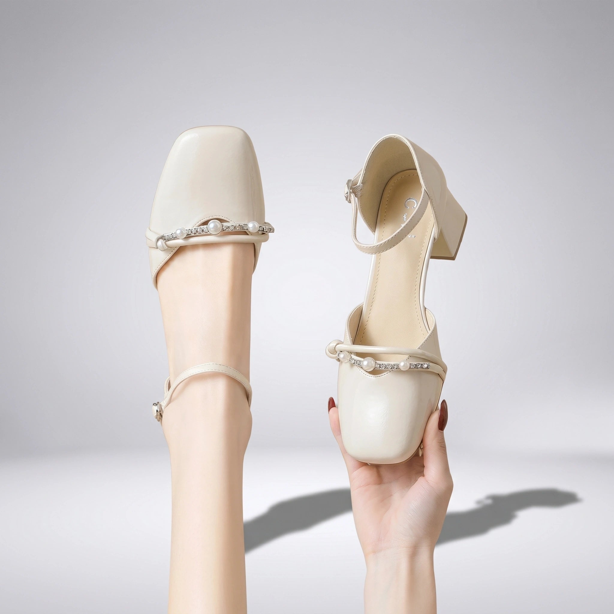 Mia Womens Elegant Stiletto Heels