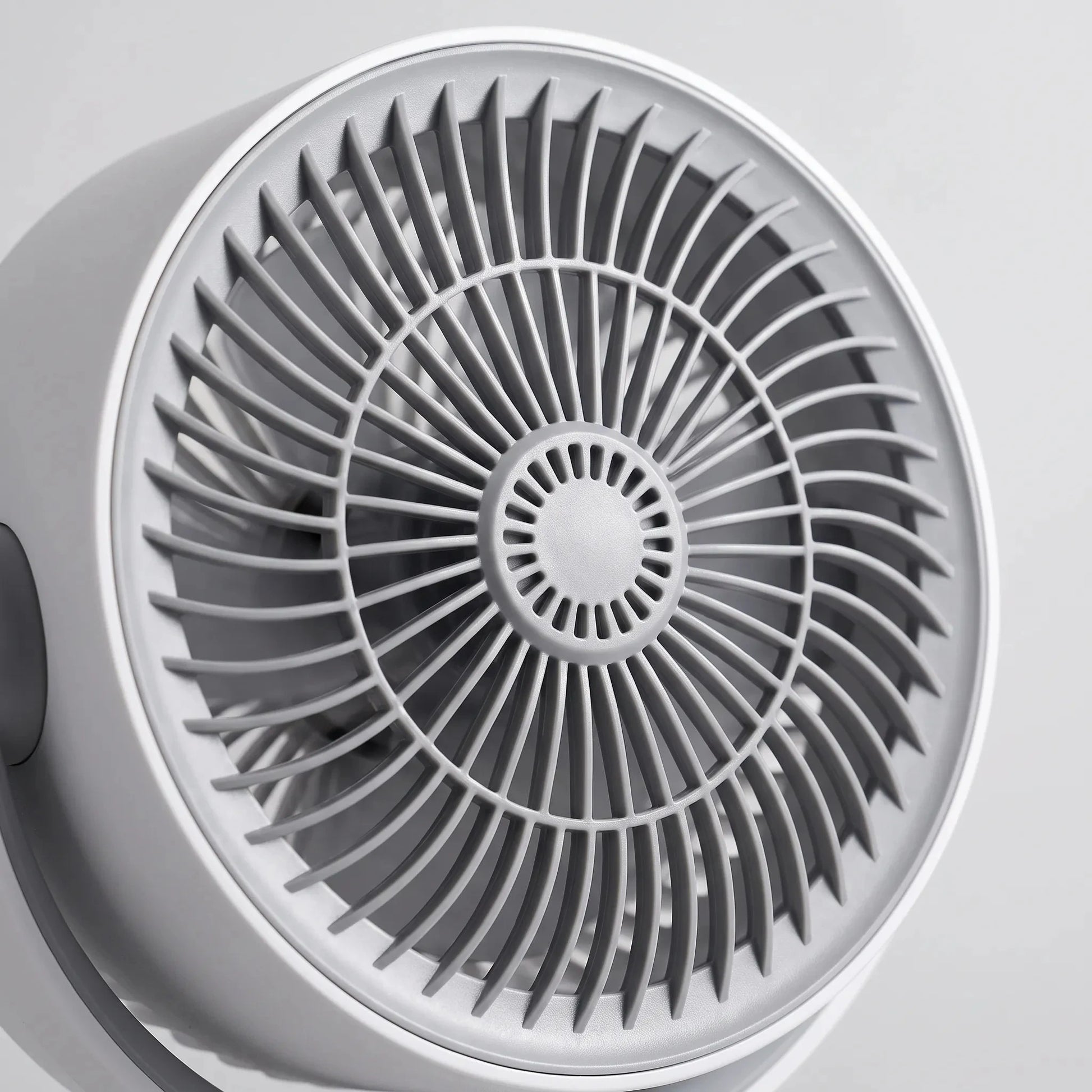 Adjustable Height Pedestal Fan Zyrkula