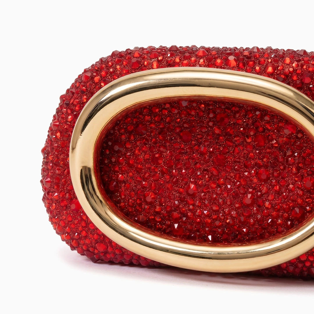 Elegant clutch bag in a soft beige material, featuring sleek design and subtle gold tone clasp, front view — 12 — view 12