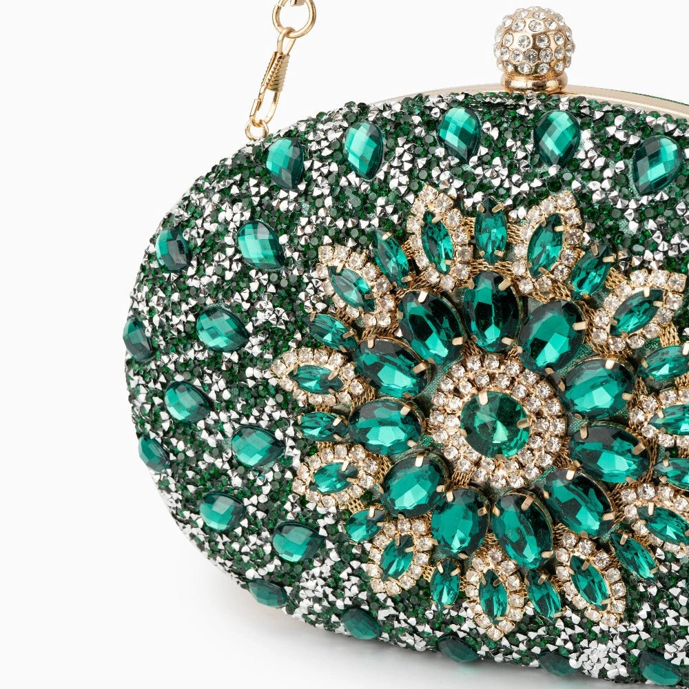 Elegant clutch bag in soft leather with a sleek silhouette, featuring gold tone clasp and subtle textured finish — view 18