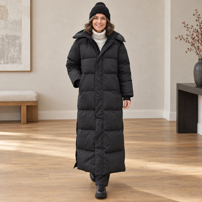 parka coat — Usa and Canada October–December front angle; Black luna garment worn by a happy adult model — view 3