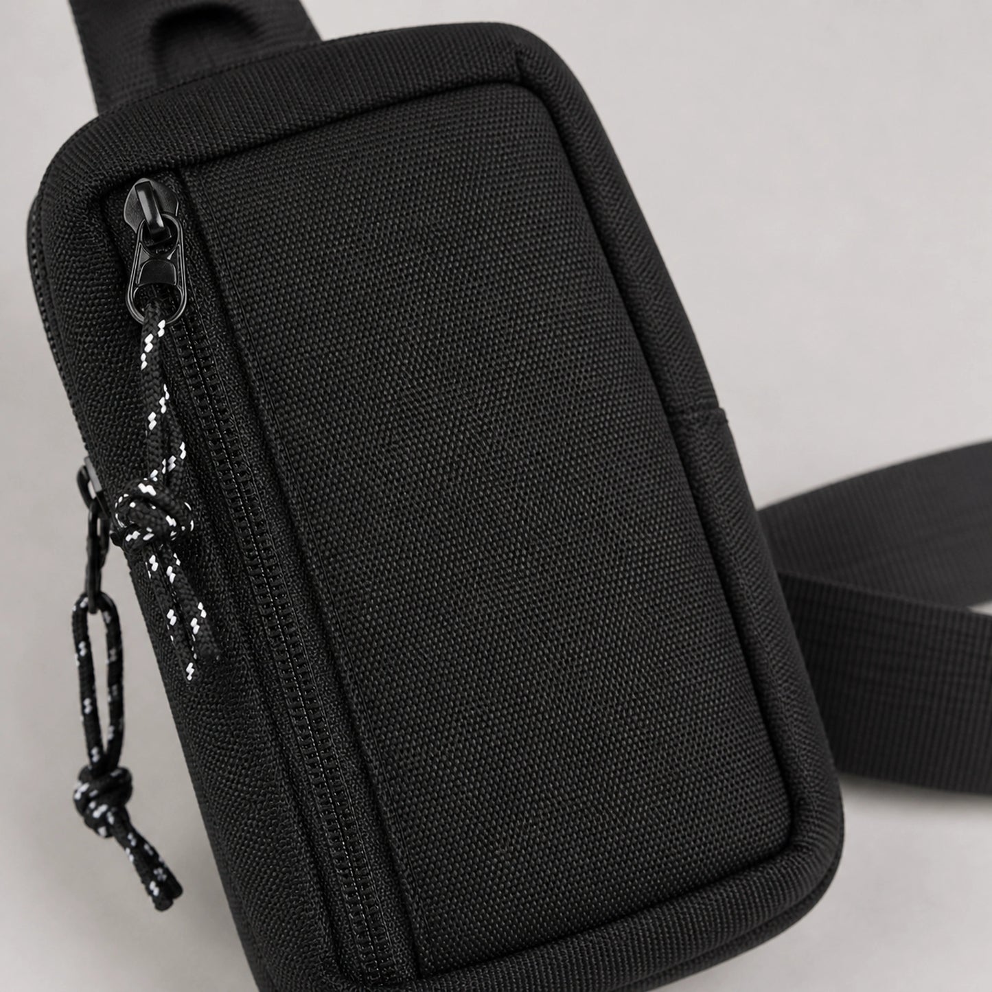 sling bag — Black detail — view 4