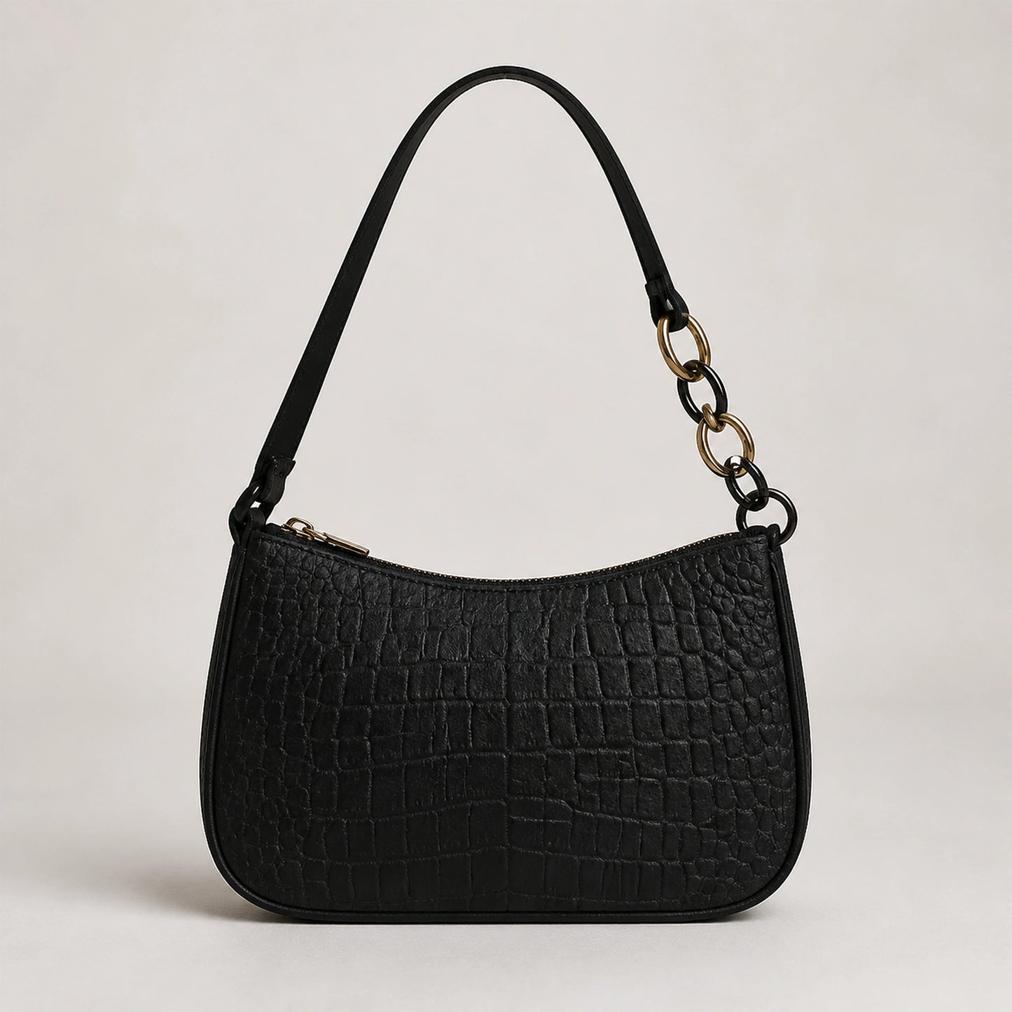sling bag — Black front