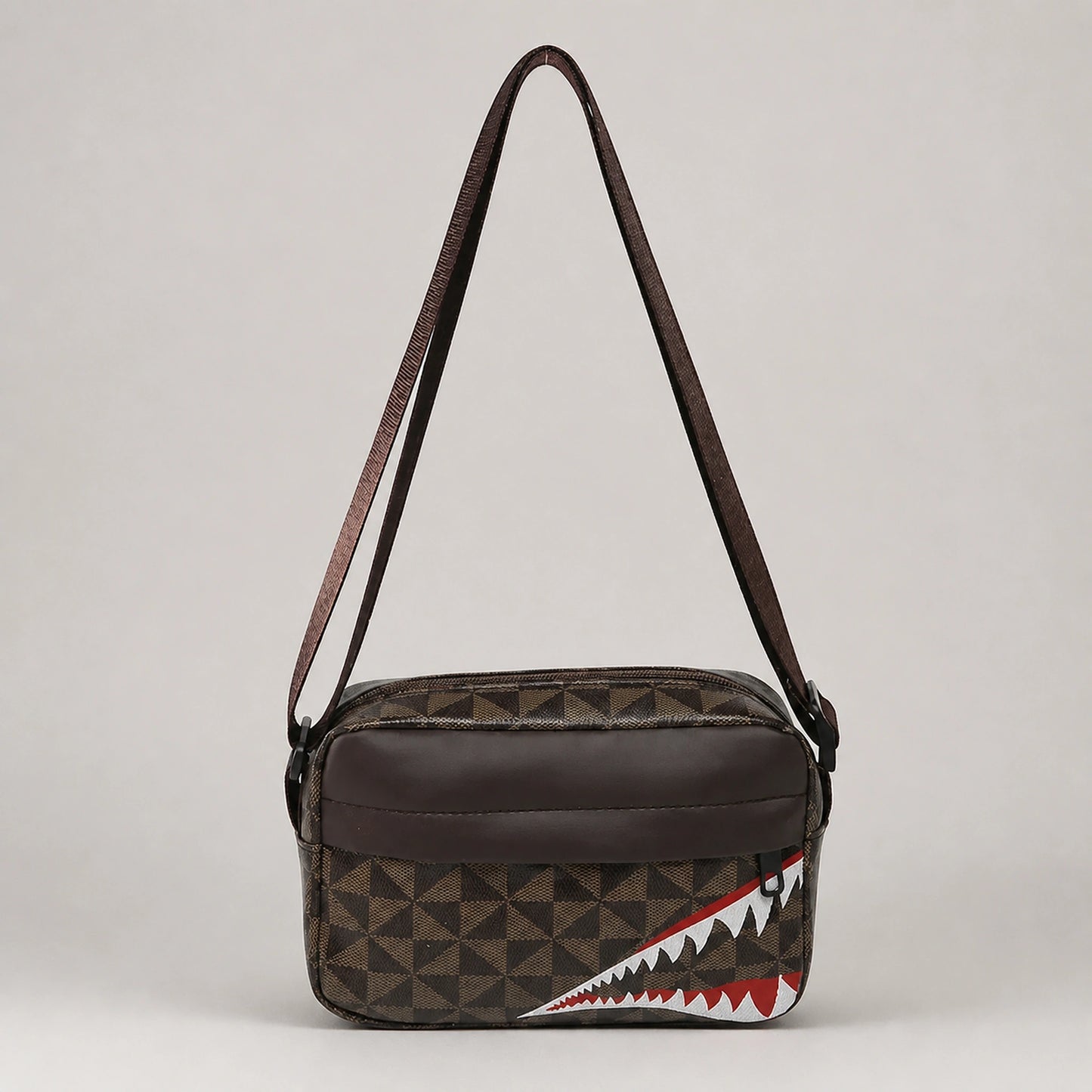 sling bag — Brown geometric shark front — view 3