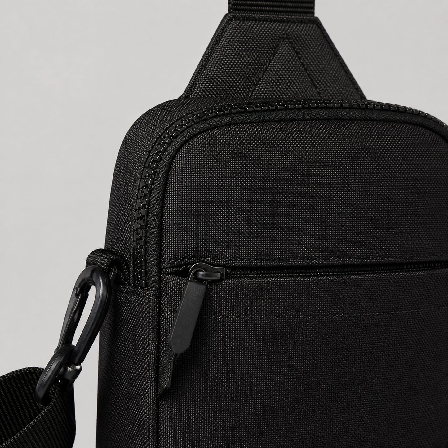 sling bag — Black detail — view 4