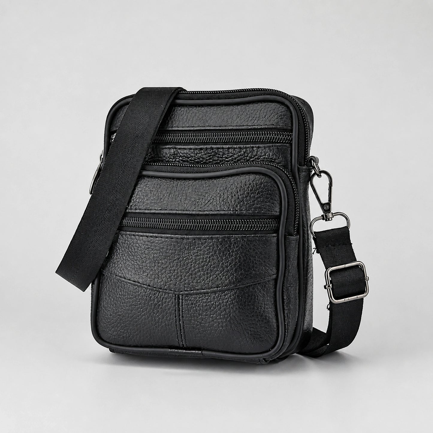 sling bag — Black front