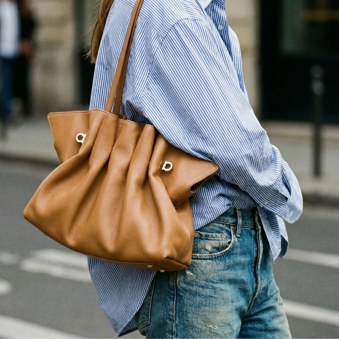 Soft tote bag in a light beige color, featuring spacious interior and sturdy handles, front view — 13 — view 13
