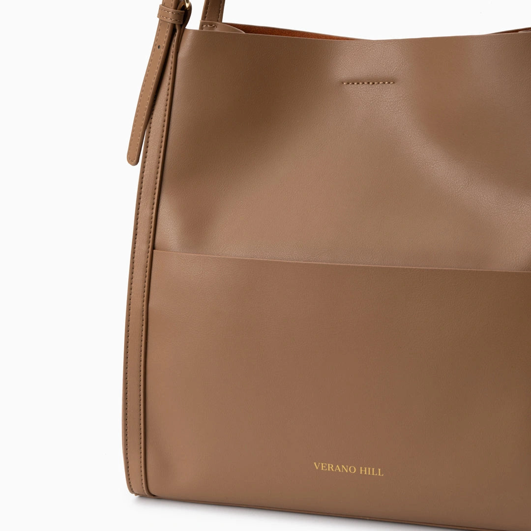 Luxurious leather tote bag in deep brown, featuring spacious interior and sturdy handles, front view — 6 — view 6